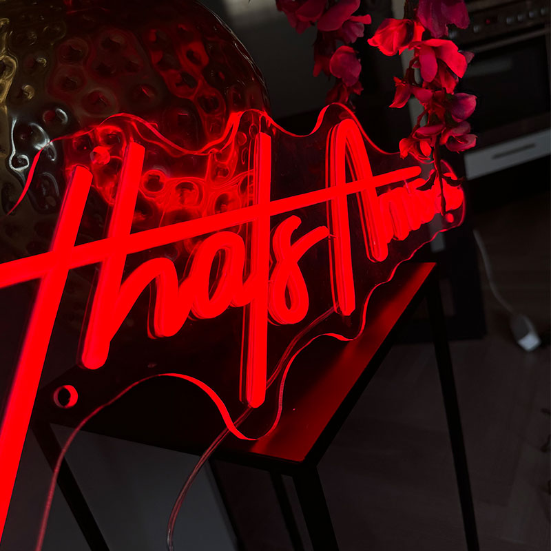 Enseigne néon Amour