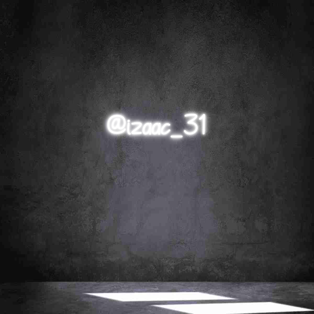 Néon personnalisé: @izaac_31