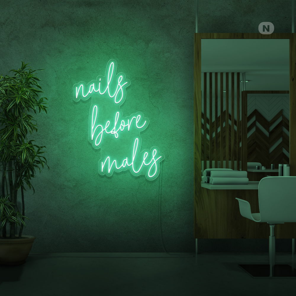 Enseigne néon nails before males