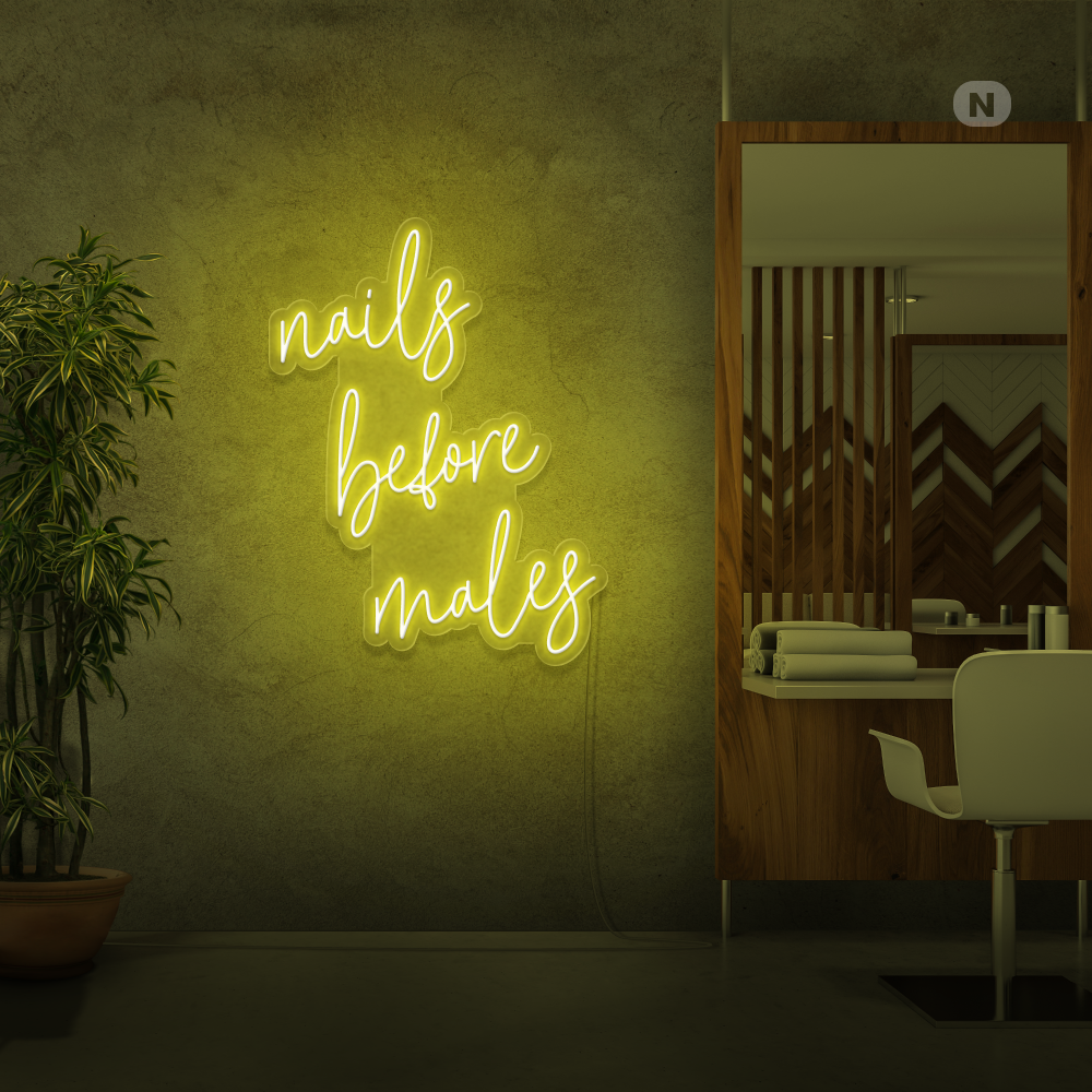 Enseigne néon nails before males