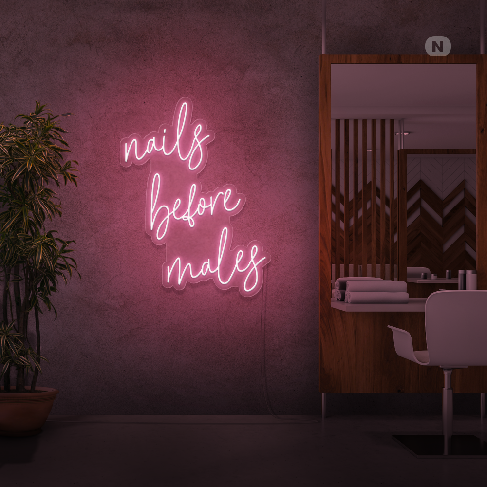 Enseigne néon nails before males