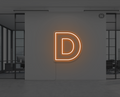 lettre-neon-d-orange