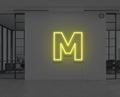 lettre-neon-m-jaune